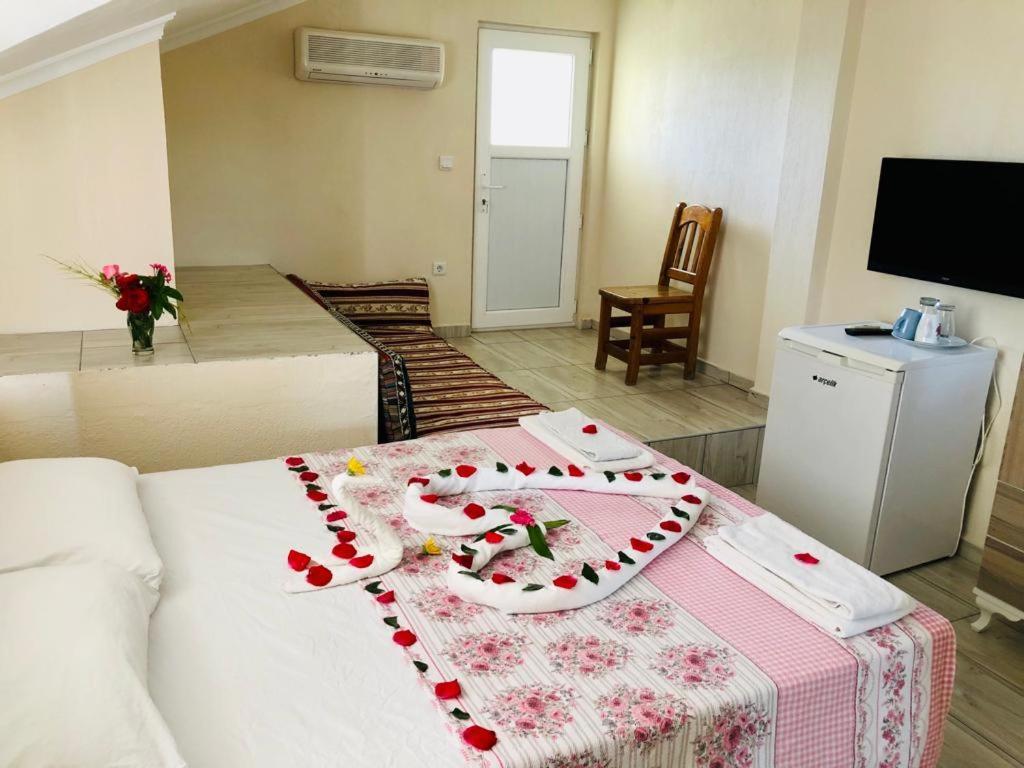 Karaca Apart Hotel Dalyan Exterior foto