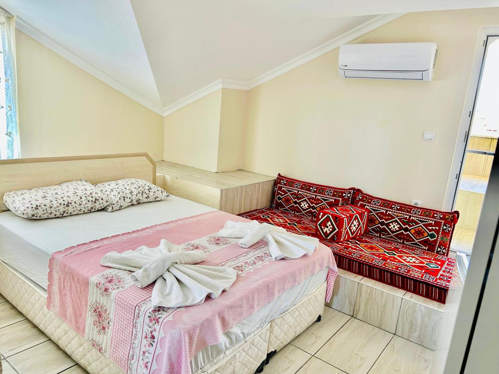 Karaca Apart Hotel Dalyan Exterior foto